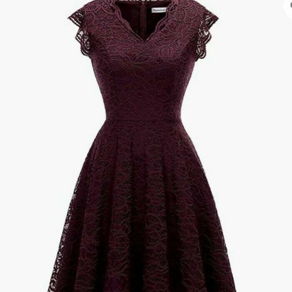 Modecrush Burgundy Lace HI Lo Dress Size S NWOT - Picture 1 of 7